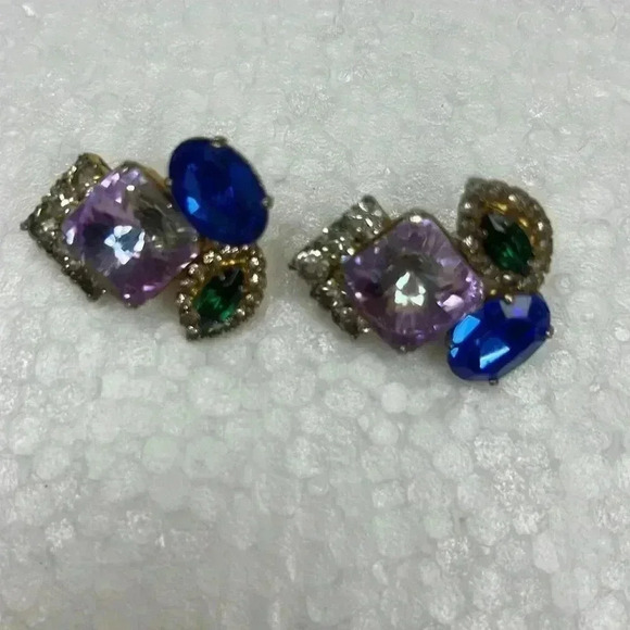 JULIANA Delizza & Elster (D&E) 60s purple blue green Rhinestone Clip Earrings - Picture 2 of 5